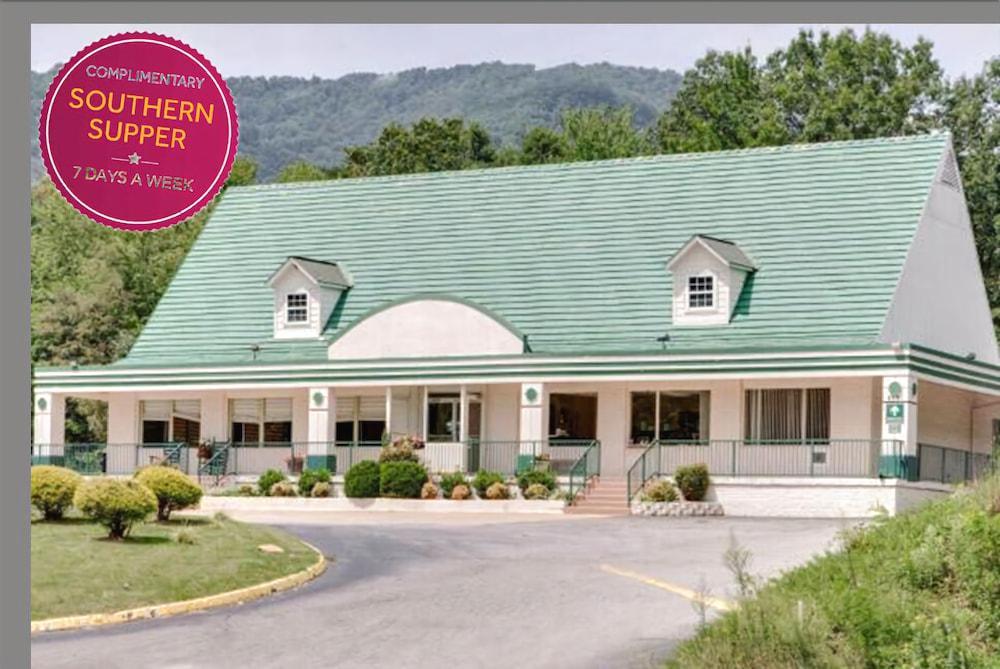 Days Inn By Wyndham Asheville West Candler Exterior photo